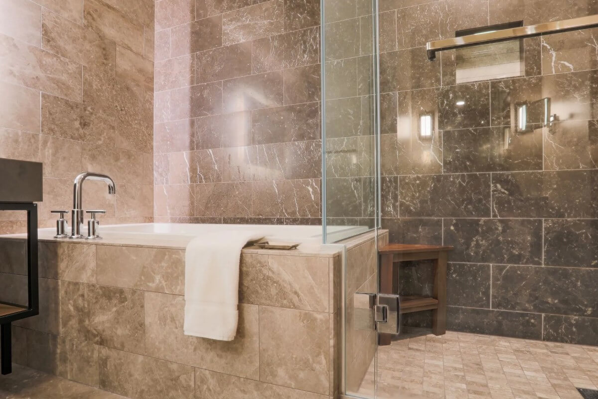 Les Avantages de la Cabine de Douche Intégrale pour Votre Salle de Bain